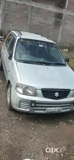 गाड़ी बहुत कड़क है बैटरी न्यू चार टायर 80%