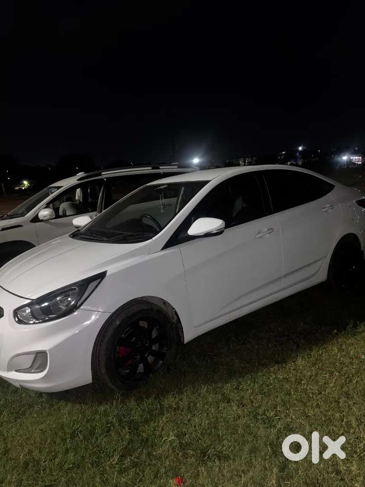 Hyundai Fluidic Verna 2013 Diesel 81007 Km Driven