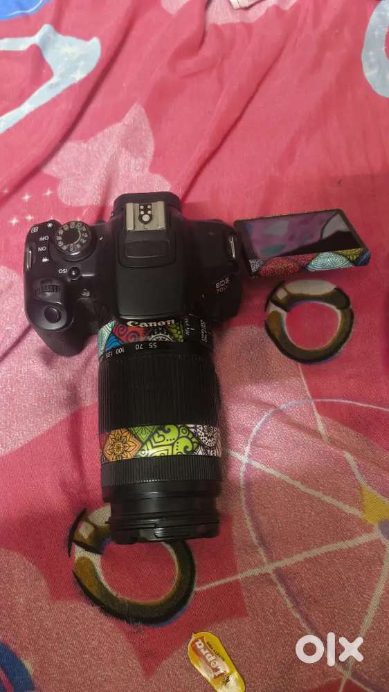 Canon 700d 2 lens on kit 18-55 mm lens long lens 55-250mm sd card 32gb