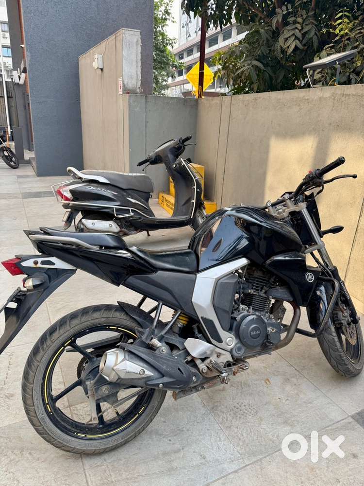 ONE HAND USE BIKE ONLY AND FIRST OWNER