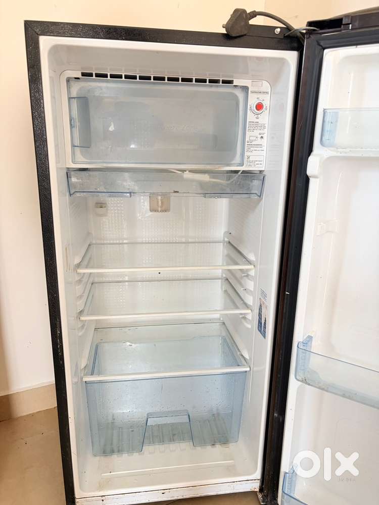 Samsung 192L Direct Cool Refrigerator – 4 Star, Energy Efficient