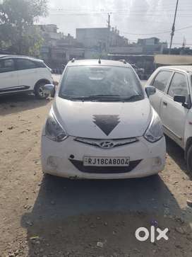 Hyundai EON 2013 LPG 123000 Km Driven