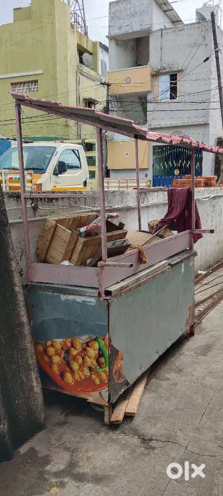 Pani Puri counter