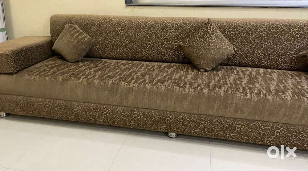 10 seater sofa set on top condition
