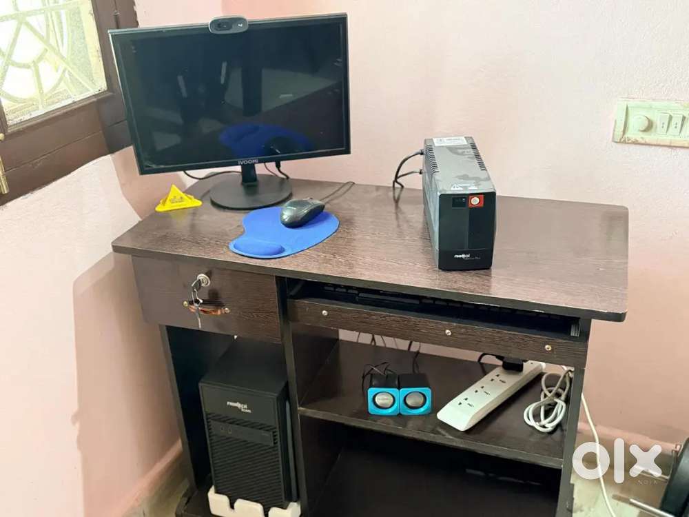 Desktop with table for sale