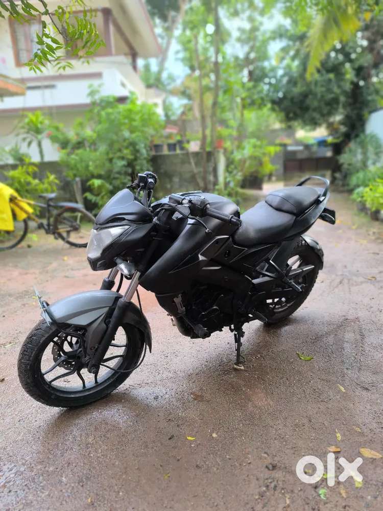 2014 PULSAR NS 200 BS3 MATTE BLACK TAGS FZ GIXXER 220 DIO NTORQ RS KTM