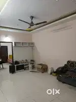 1 Room available for Rent in 3BHK Flat | Prime Location