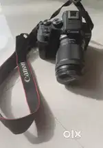 Canon R10 mirorless camera in fresh condition