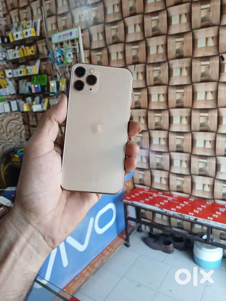 Gold color
