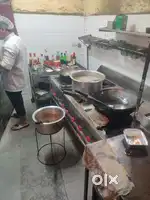 Chinese 5 burner gas bhatti and 4 door fridge..setting top fridge