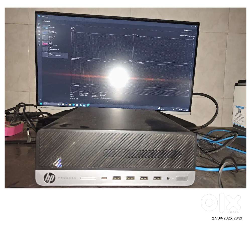 HP G4 Desktop i7/8th Gen/512GBSSD/4GB Graphics card with 27 monitor