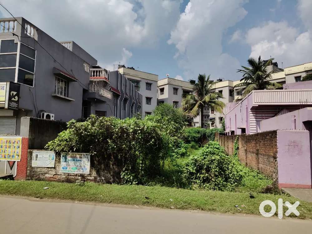 Housing Asansol on road