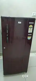Refrigerator 185 L