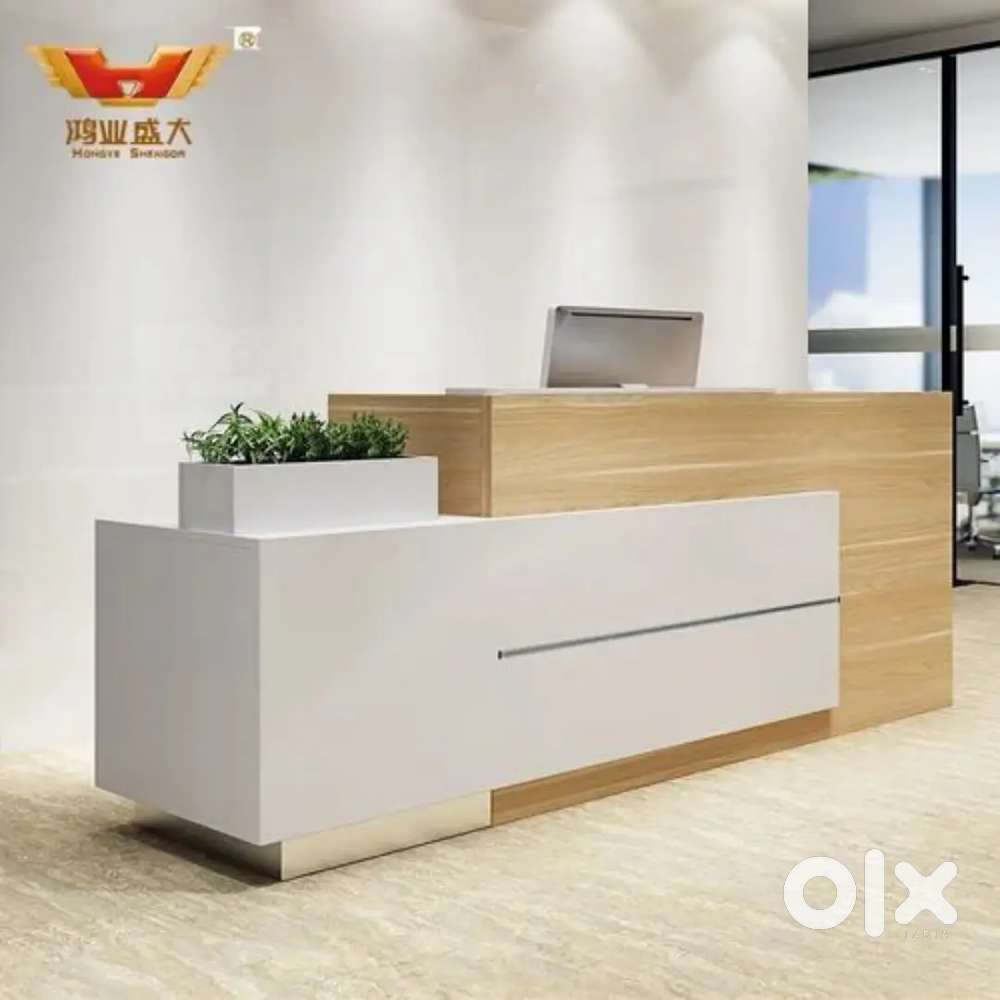 Wanted female staff front office