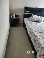 KING SIZE BED WITH SIDE TABLE