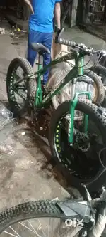 Fat bike in dark green colour