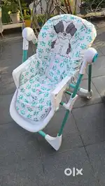 Baby Hug high chair with tray