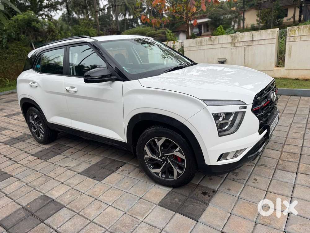 Hyundai Creta 1.5 S Plus Knight Diesel Dual Tone, 2022, Diesel
