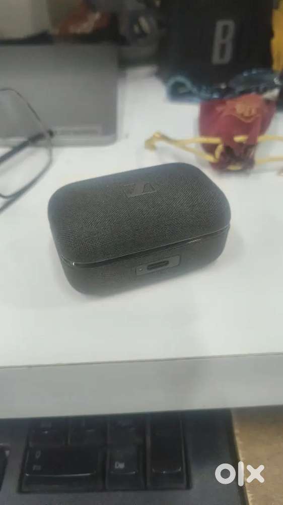 Sennheiser Momentum 4 Brand New