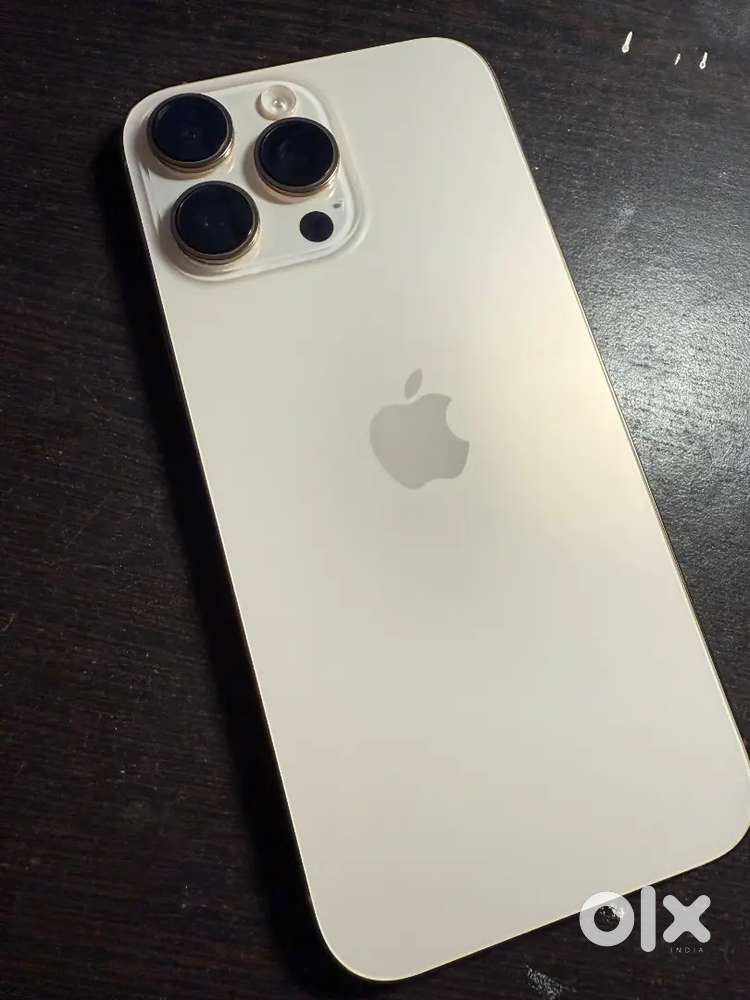 iPhone 16 Pro Max 256GB Desert Titanium   Like New