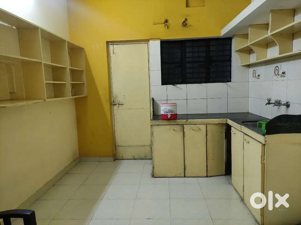 Need a female room mate for 2bhk