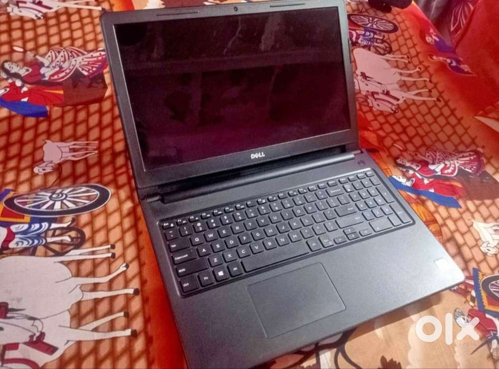 dell 15.6inc laptop for sell in just 8000 with ssd