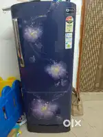 Very good condition 200 litre samsung fridge for sale