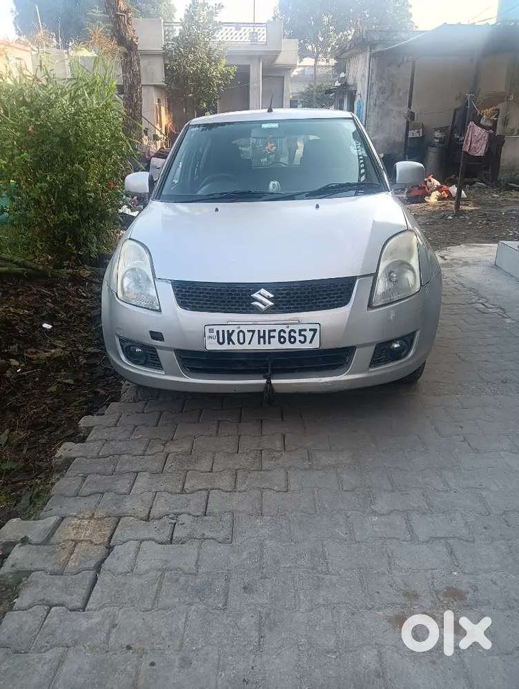 Maruti Suzuki Swift 2011 Petrol 82000 Km Driven