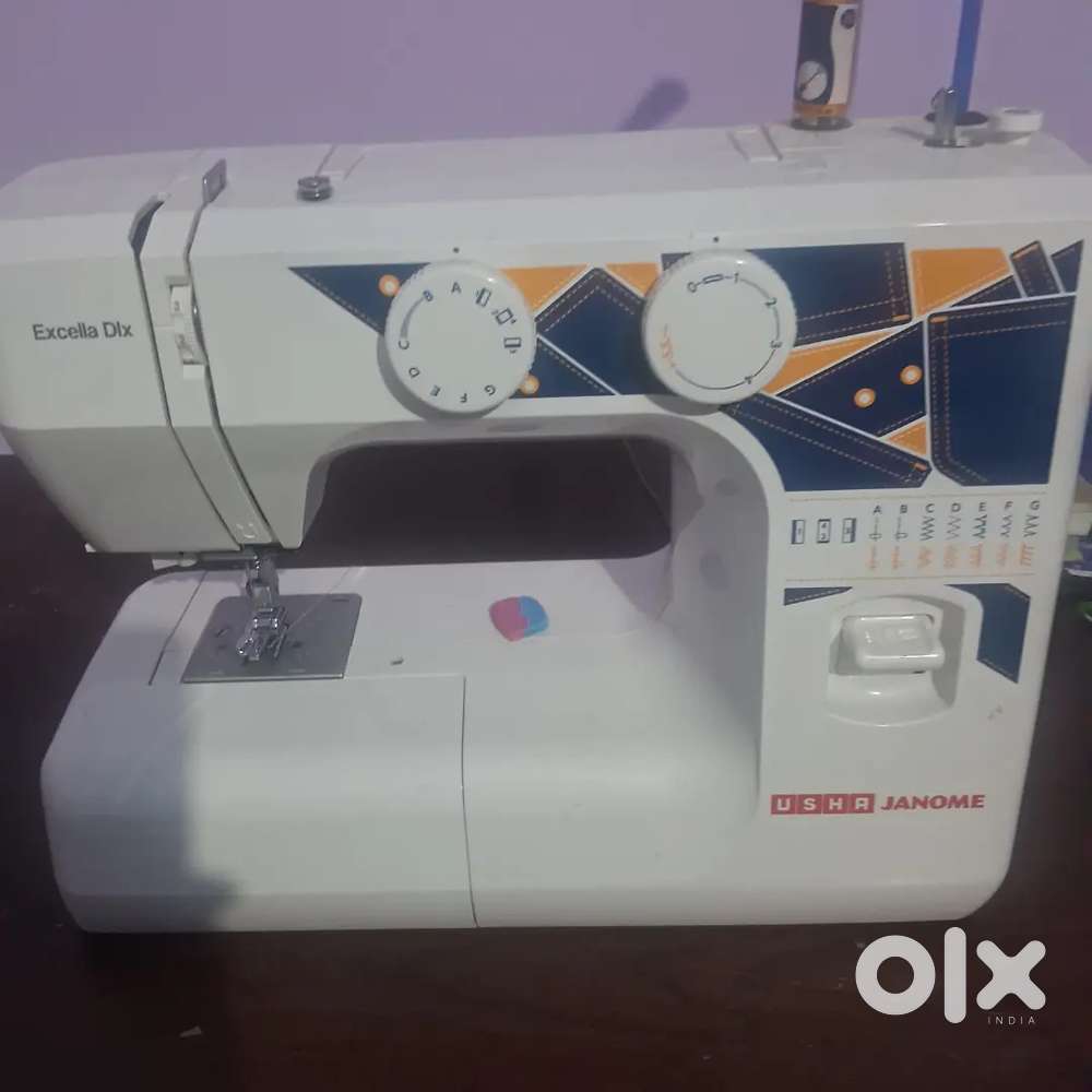 USHA JANOME 20+ Stiching Style Electrical Semi Automatic Machine