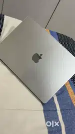 MacBook Air M2