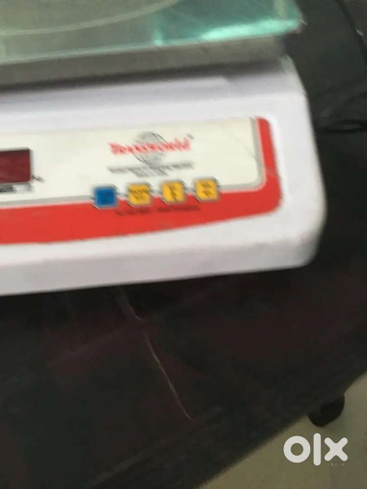 Digital weighing machine