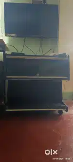 Office desk & TV Table
