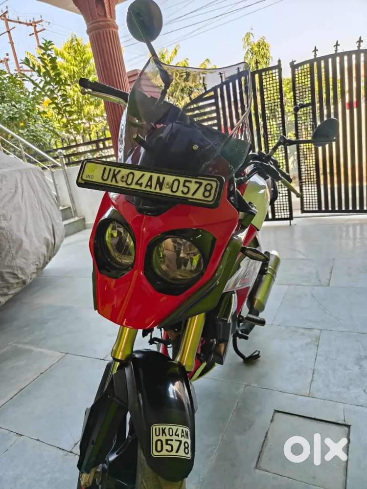 Mahindra mojo XT-300