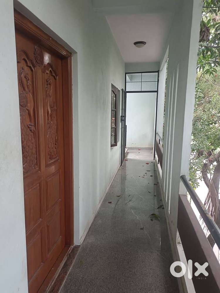 2BHK Builder Floor House available for Lease in Koramangala