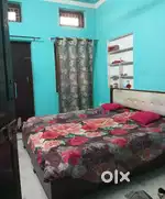 1 unoccupied room on rent