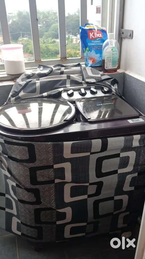 Whirlpool Semi automatic washing machine 9kg