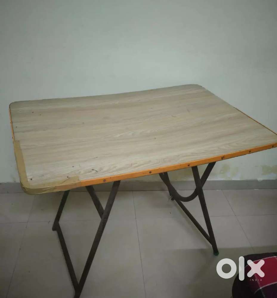 PLYWOOD TABLE