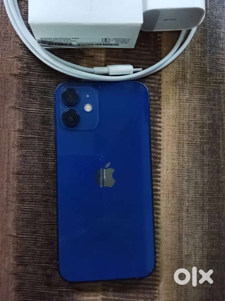 iPhone 12mini like brand new condition no scratches body
