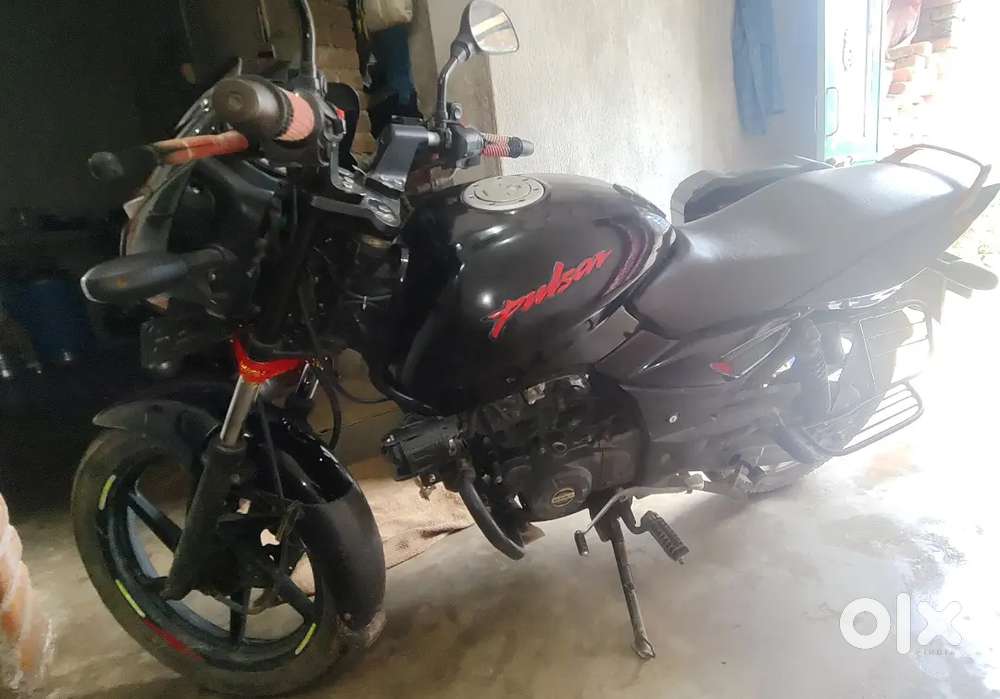 Pulsar 150