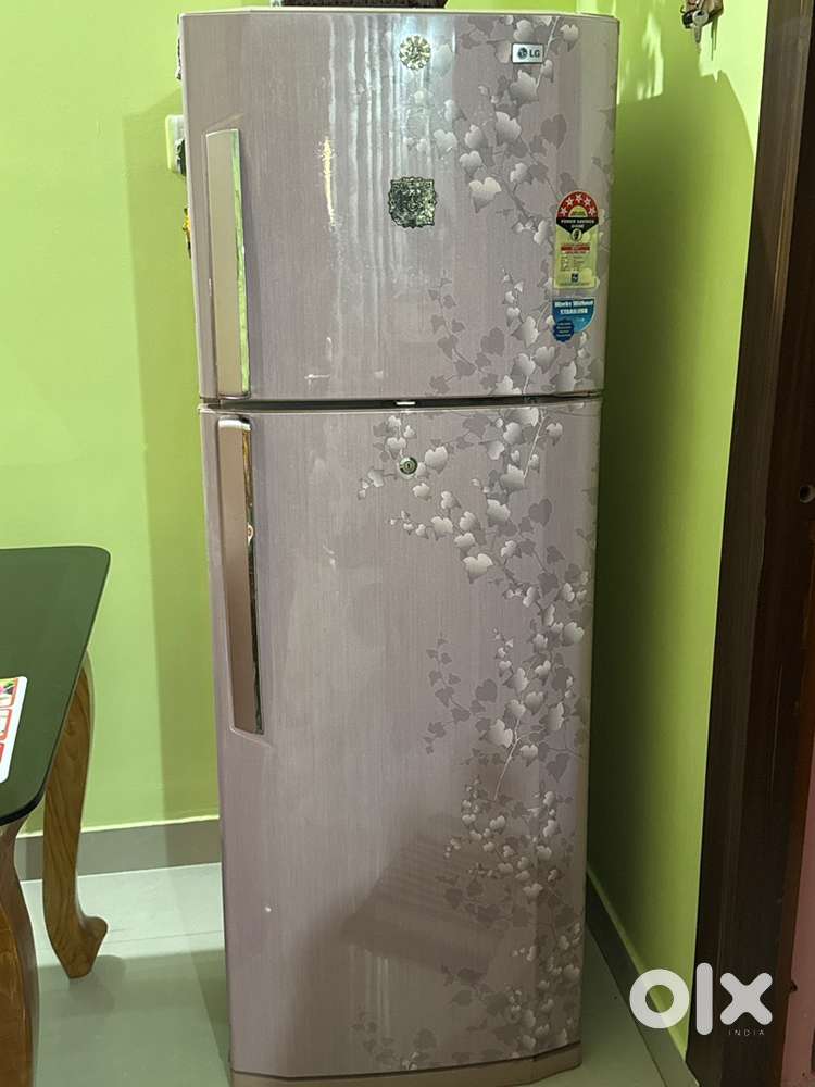 Samsung 238 litre refrigerator