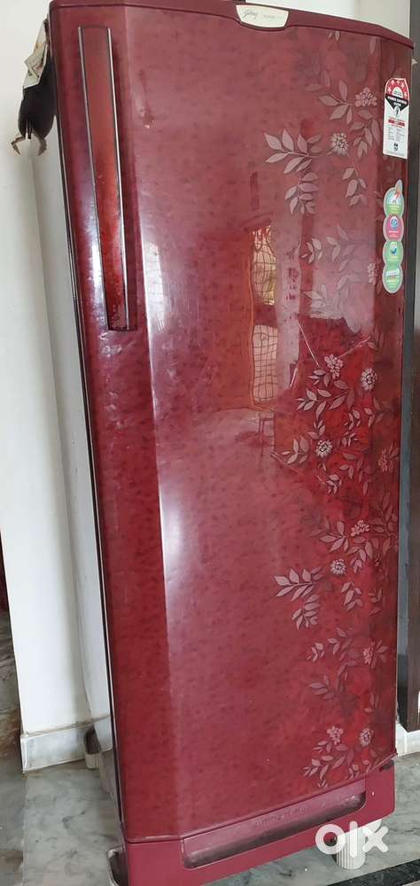 5 Star rated Godrej 240L Refrigerator(2013)