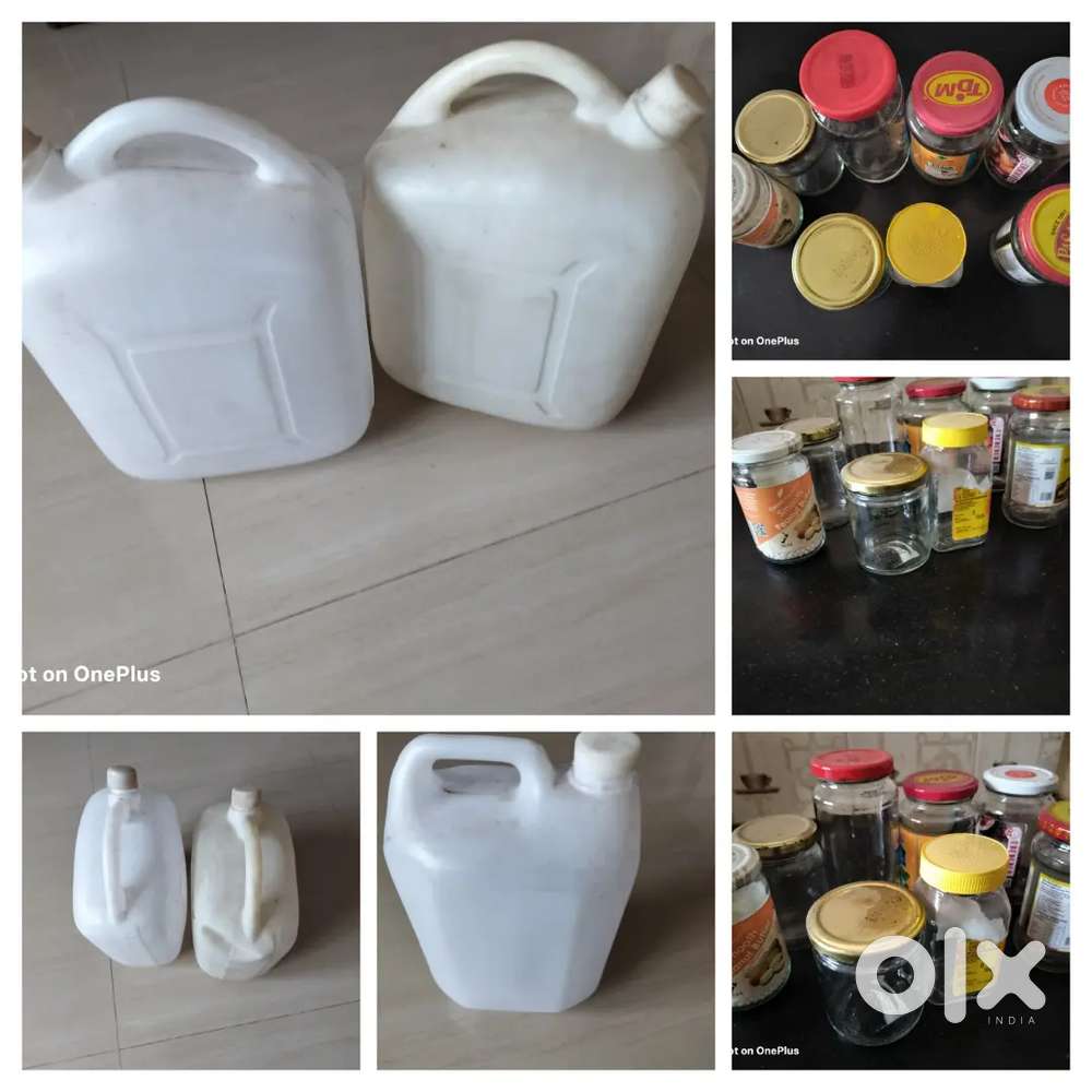 Two numbers of 10 litre and two numbers of five litre water cans