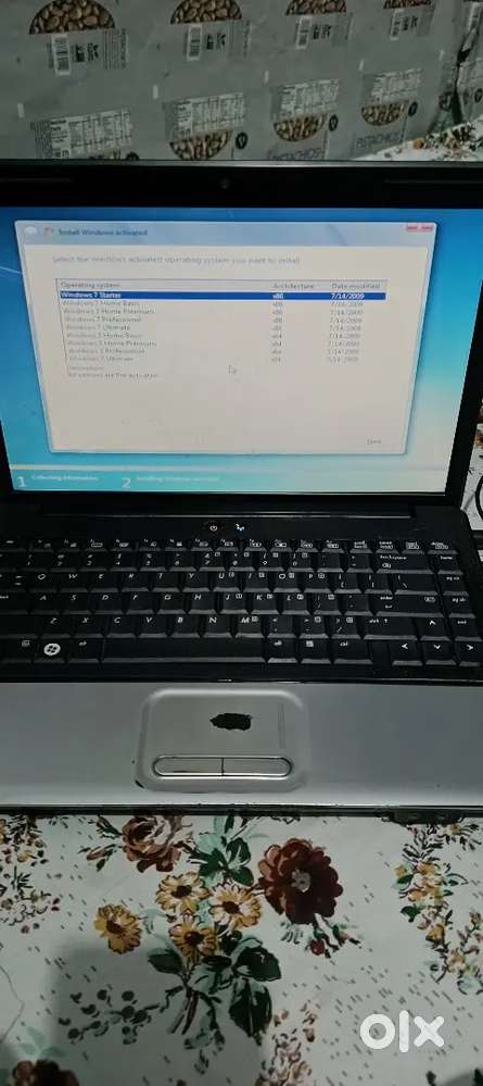 Laptop campaq  3gb ram 128 gb ssd