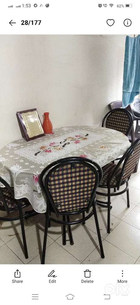 Glass dining table + 4 chairs