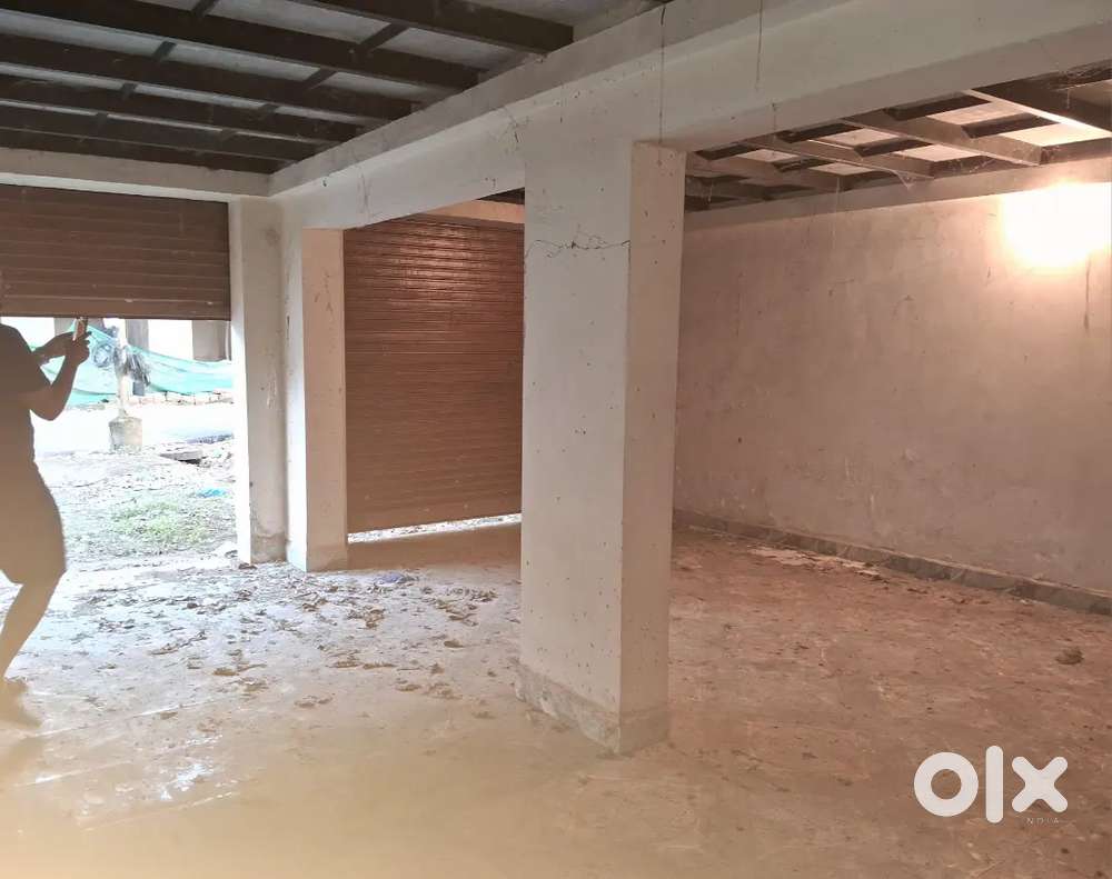 Available Commercial Place in Verna 60sqmtr and 120sqmtr