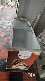 Ice cream cooling fridge 650 liters
