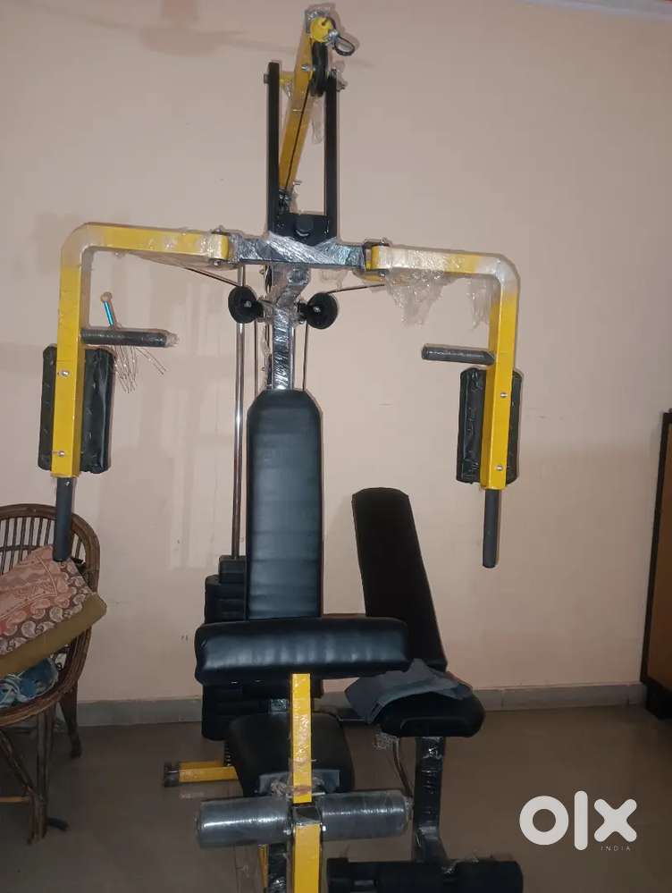 Multi home gym machine and gym banch