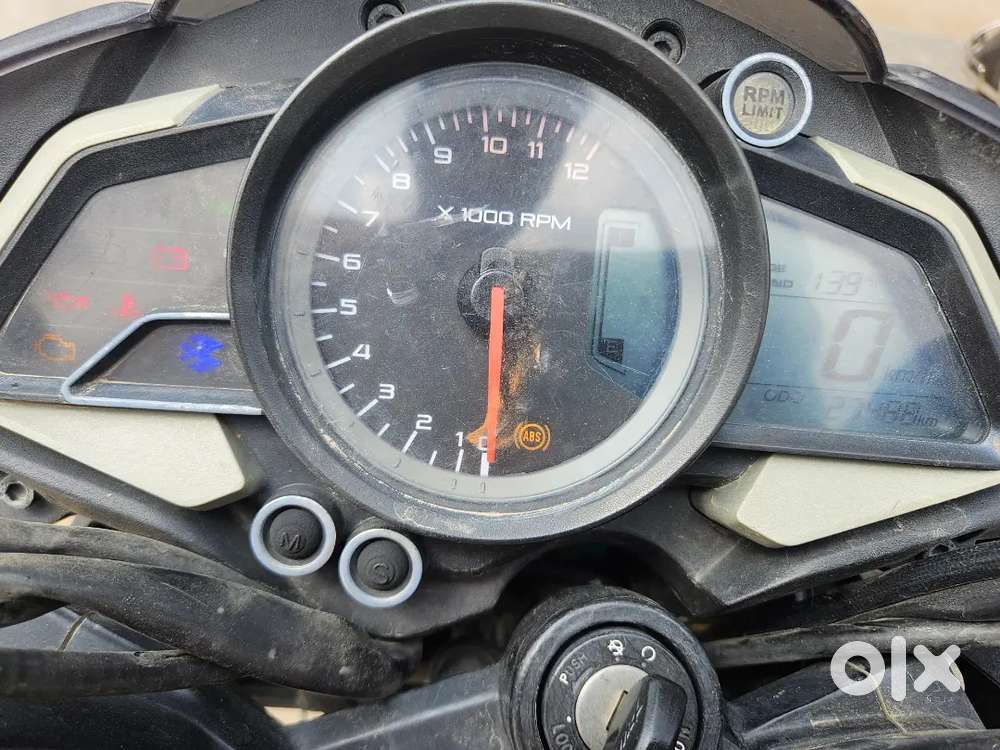 NS200 BS6 I 30000KM