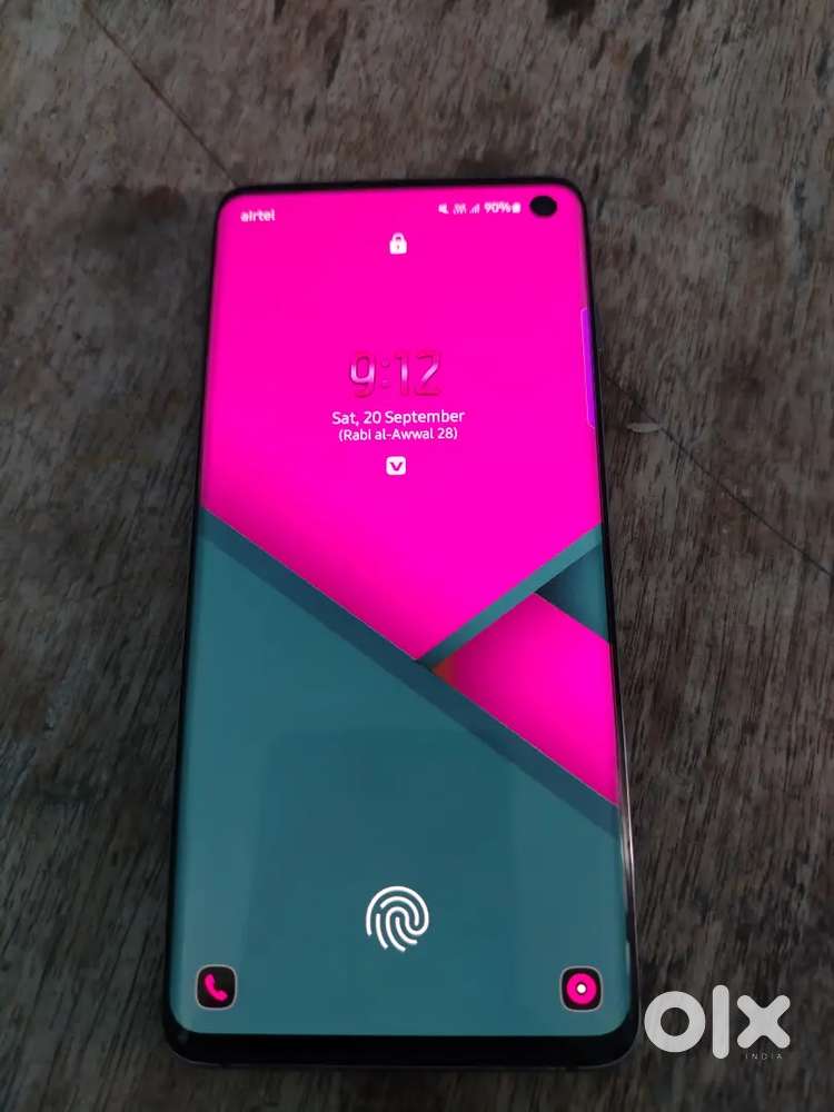 Samsung galaxy s10 . 8.128