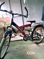 Cycle in very good condition only 1 year used argent sale